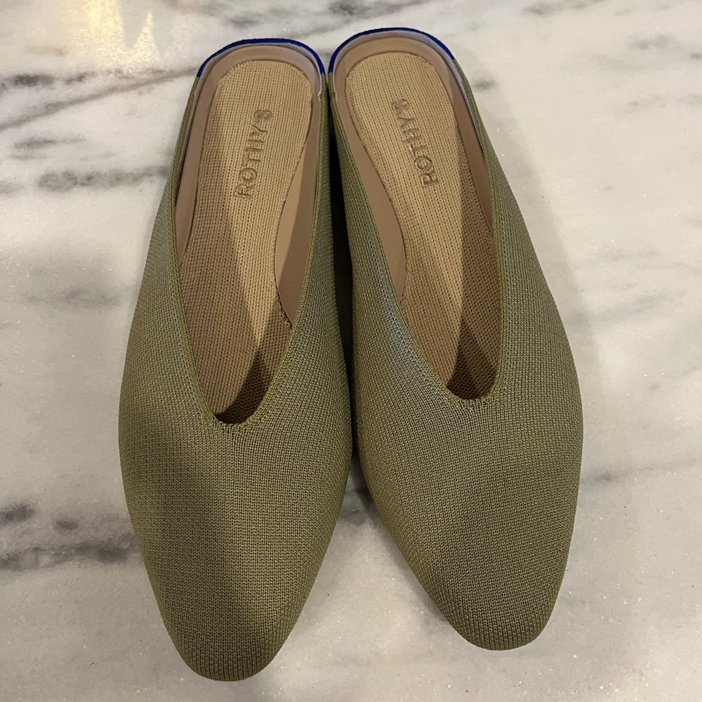 Rothy’s in Cedar. New in Box. Size 9.5.
